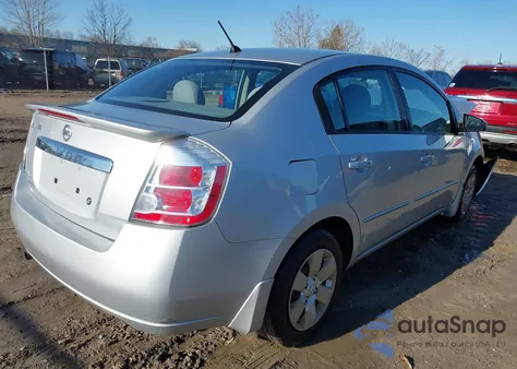 2011 Nissan Sentra 2.0 из США, поврежденный, VIN 3N1AB6AP3BL647479